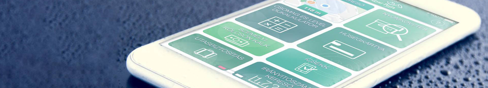 Töltse le a magyar posta mobil applikációját. A képen egy mobil készülék látható, megnyitva rajta a postai applikáció.